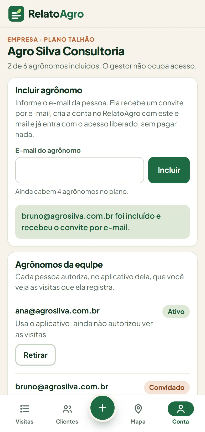 Tela Equipe com o campo de e-mail do agrônomo e o aviso de convite enviado por e-mail